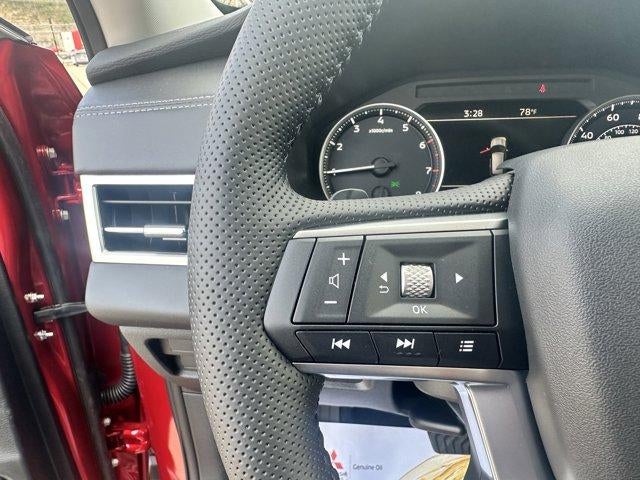 2026 Mitsubishi Outlander SE S-AWC