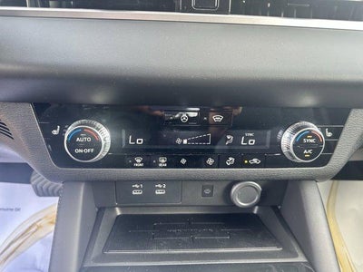 2026 Mitsubishi Outlander SE S-AWC