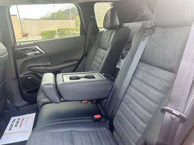 2026 Mitsubishi Outlander SE S-AWC