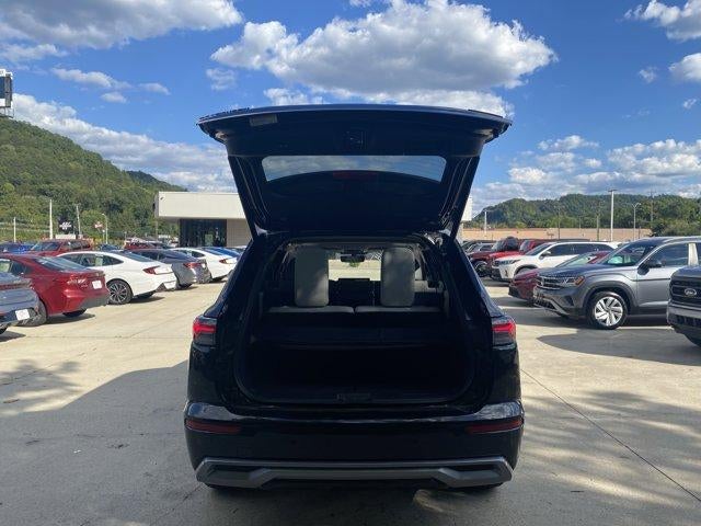 2025 Mitsubishi Outlander Platinum Edition S-AWC