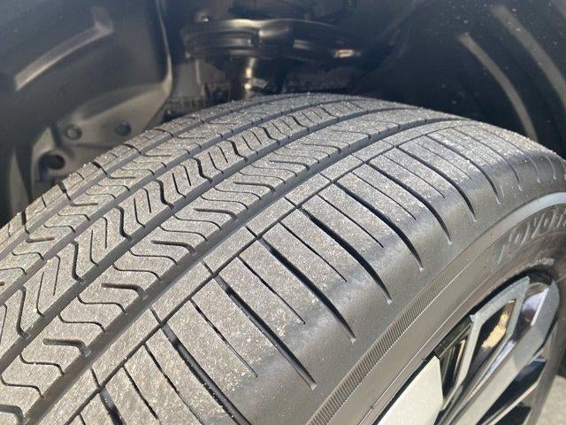 2025 Mitsubishi Outlander Platinum Edition S-AWC