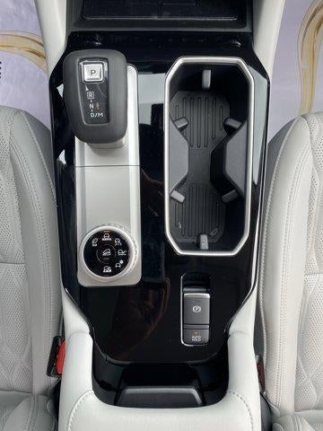 2025 Mitsubishi Outlander Platinum Edition S-AWC