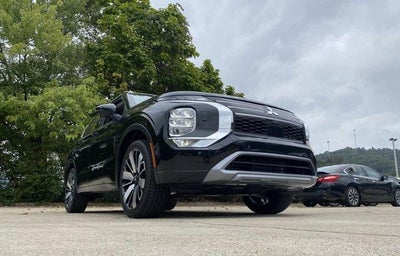 2025 Mitsubishi Outlander Platinum Edition S-AWC