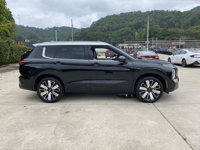 2025 Mitsubishi Outlander Platinum Edition S-AWC