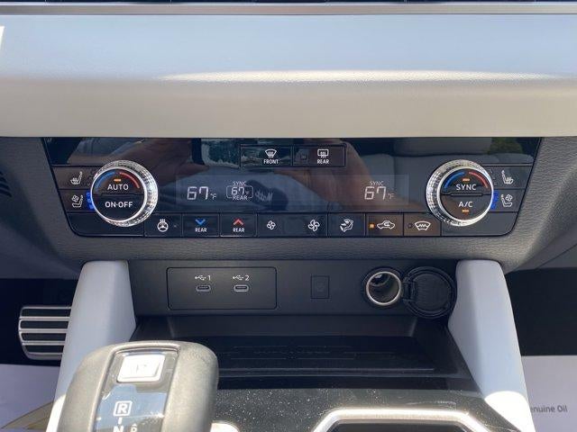 2025 Mitsubishi Outlander Platinum Edition S-AWC