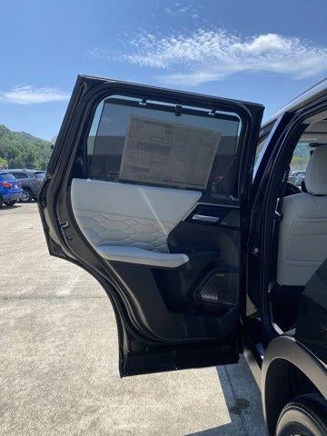 2025 Mitsubishi Outlander Platinum Edition S-AWC