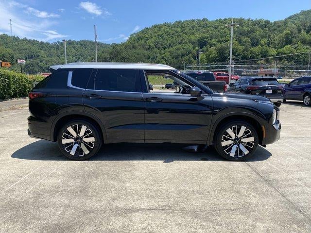 2025 Mitsubishi Outlander Platinum Edition S-AWC