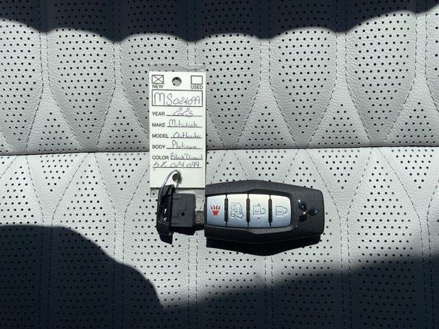 2025 Mitsubishi Outlander Platinum Edition S-AWC