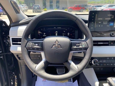 2025 Mitsubishi Outlander Platinum Edition S-AWC