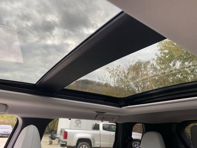 2025 Mitsubishi Outlander Platinum Edition S-AWC