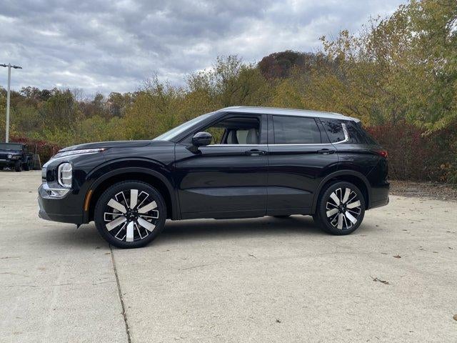 2025 Mitsubishi Outlander Platinum Edition S-AWC