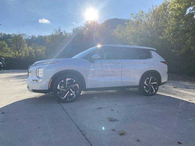 2025 Mitsubishi Outlander Plug-In Hybrid SE S-AWC