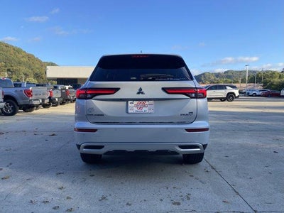 2025 Mitsubishi Outlander Plug-In Hybrid SE S-AWC