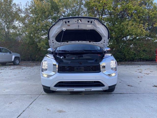 2025 Mitsubishi Outlander Plug-In Hybrid SE S-AWC