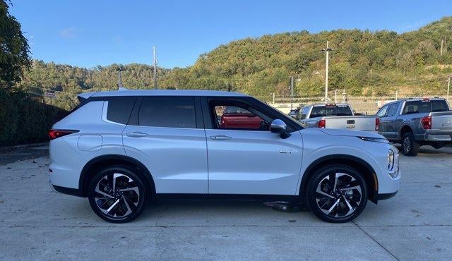 2025 Mitsubishi Outlander Plug-In Hybrid SE S-AWC