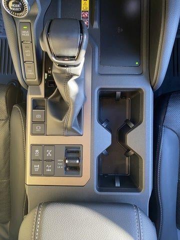 2025 Toyota Land Cruiser 4WD (GS)