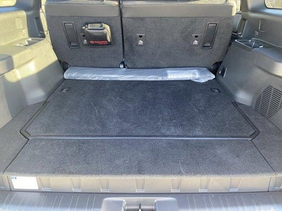 2025 Toyota Land Cruiser 4WD (GS)