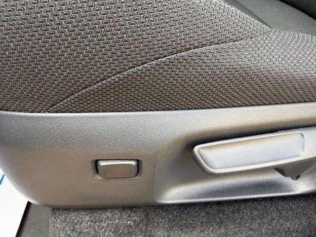 2025 Toyota 4Runner SR5 4WD (Natl)