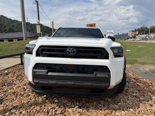 2025 Toyota 4Runner SR5 4WD (Natl)