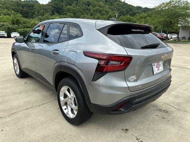2024 Chevrolet Trax FWD 4dr LS