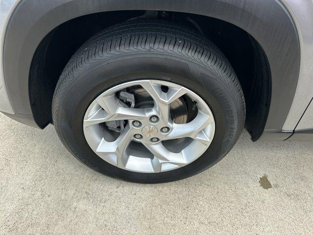 2024 Chevrolet Trax FWD 4dr LS