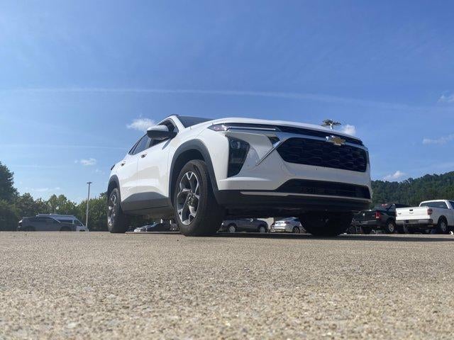 2025 Chevrolet Trax FWD 4dr LT