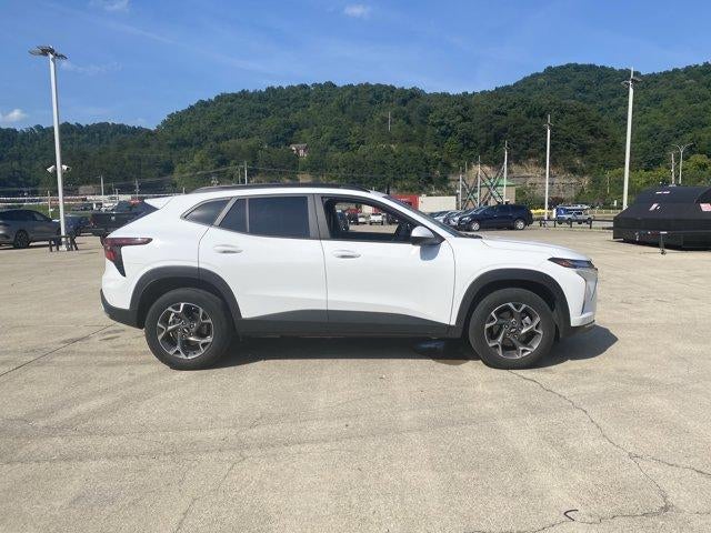 2025 Chevrolet Trax FWD 4dr LT