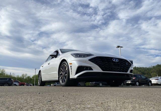 2022 Hyundai SONATA Limited 1.6T