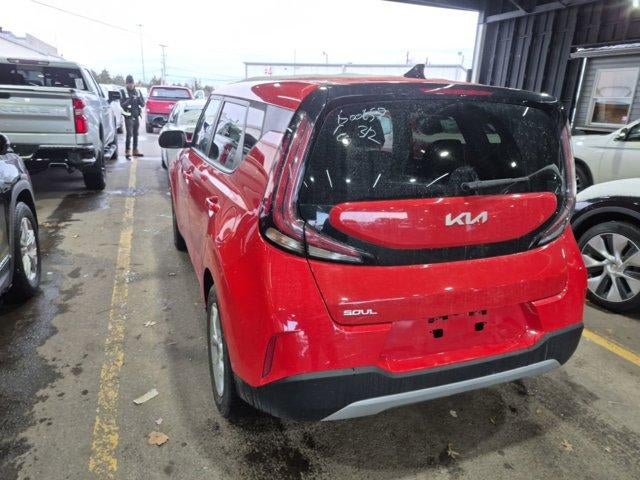 2024 Kia Soul LX IVT