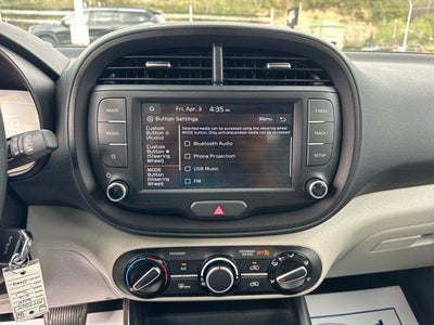 2025 Kia Soul LX FWD