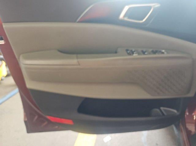 2025 Kia Carnival LXS FWD