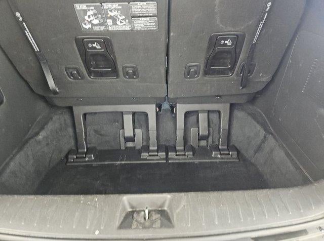 2025 Kia Carnival LXS FWD