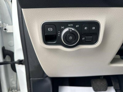2025 Mercedes-Benz GLB GLB 250 4MATIC® SUV