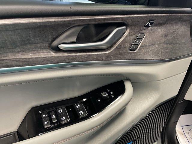 2022 Jeep Grand Cherokee Overland 4x4