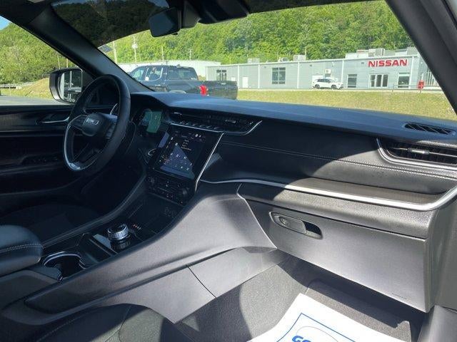 2025 Jeep Grand Cherokee L Laredo X 4x4