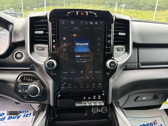 2023 RAM 1500 Big Horn 4x4 Crew Cab 5'7" Box
