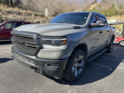 2020 RAM 1500 Big Horn 4x4 Crew Cab 5'7" Box