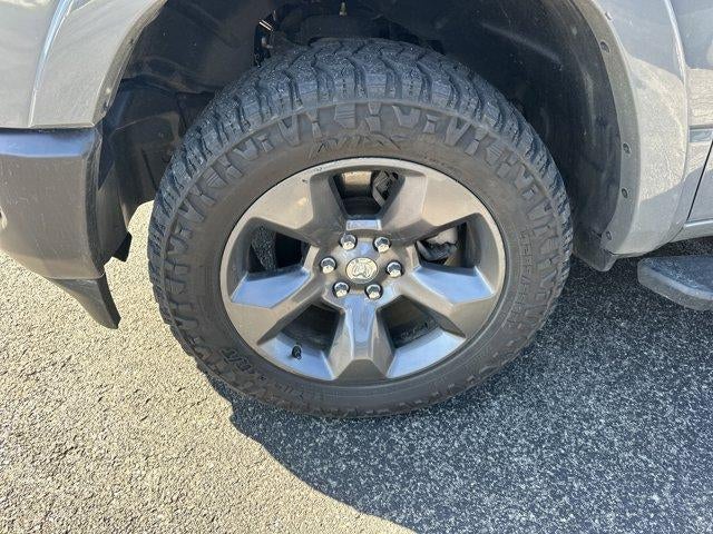 2020 RAM 1500 Big Horn 4x4 Crew Cab 5'7" Box