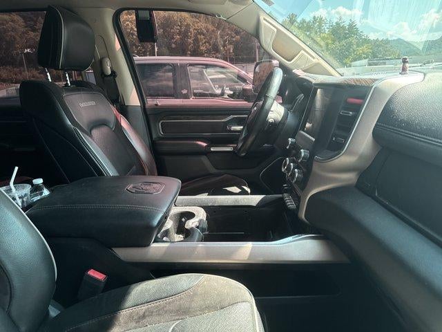 2019 RAM 1500 Laramie 4x4 Crew Cab 5'7" Box