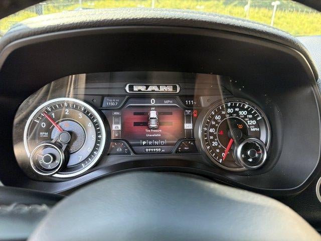 2019 RAM 1500 Laramie 4x4 Crew Cab 5'7" Box