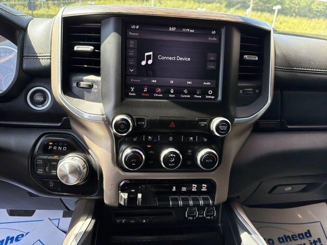 2019 RAM 1500 Laramie 4x4 Crew Cab 5'7" Box