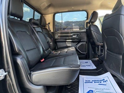 2019 RAM 1500 Laramie 4x4 Crew Cab 5'7" Box