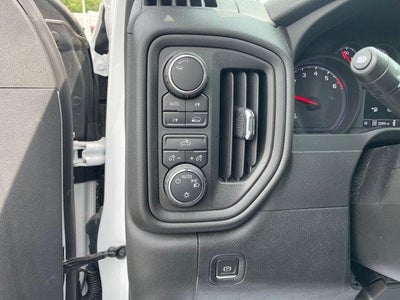 2023 Chevrolet Silverado 1500 Crew Cab Short Box 4-Wheel Drive Custom
