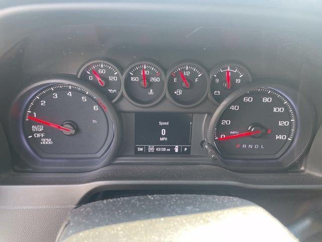 2023 Chevrolet Silverado 1500 Crew Cab Short Box 4-Wheel Drive Custom