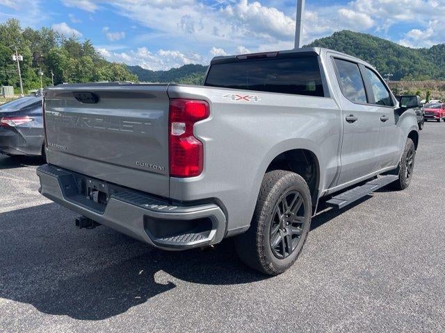 2023 Chevrolet Silverado 1500 Crew Cab Short Box 4-Wheel Drive Custom