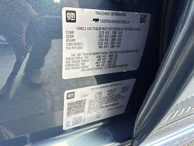 2024 Chevrolet Silverado 1500 Crew Cab Short Box 4-Wheel Drive LT 2FL