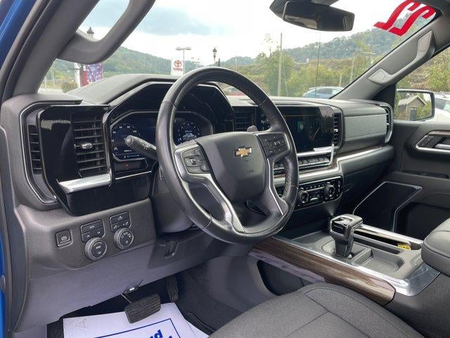 2022 Chevrolet Silverado 1500 Crew Cab Short Box 4-Wheel Drive LT 1LT