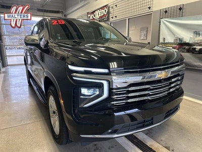 2025 Chevrolet Suburban 4WD Premier