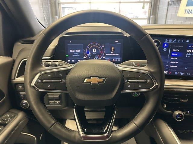 2025 Chevrolet Suburban 4WD Premier