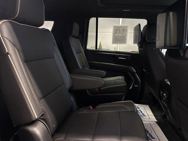 2025 Chevrolet Suburban 4WD Premier